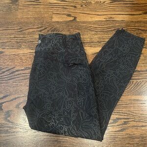 Athleta Black and Gray Patterned Leggings